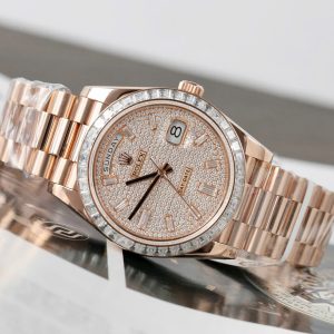 Đồng Hồ Rolex Day-Date Chế Tác Phủ Vàng Hồng Đính Đá Moissanite Hong Kong GMF 40mm (2)