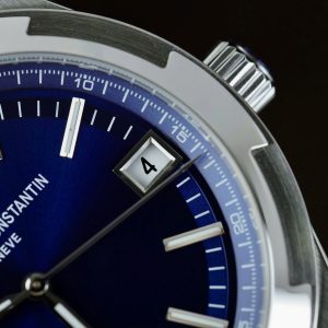 Đồng Hồ Vacheron Constantin Chế Tác Overseas 4500V Mặt Xanh Dương Dây Cao Su 41mm (2)