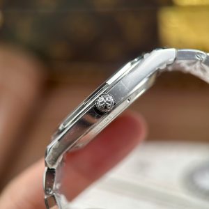 Đồng Hồ Vacheron Constantin Chế Tác Overseas Ultra-Thin 2000V Mặt Xanh Dương Dây Kim Loại Xưởng 8F 40mm (2)