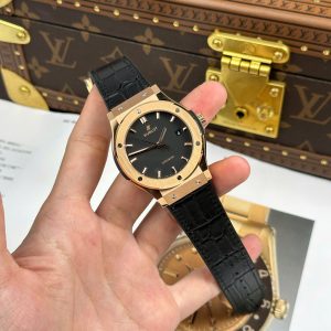 Đồng Hồ Hublot Classic Fusion King Gold Chế Tác Mặt Đen Trọng Lượng 85 Gram Xưởng JJZ 42mm (2)