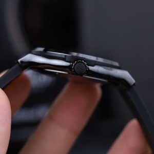 Đồng Hồ Hublot Classic Fusion Replica 11 Vỏ Gốm Đen Mặt Carbon Xưởng JJZ 42mm (2)