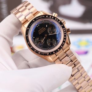 Đồng Hồ Omega Replica Cao Cấp SpeedMaster MoonWatch Mạ Vàng Hồng 42mm (2)