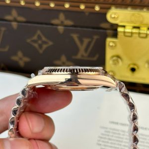 Đồng Hồ Rolex Day-Date Chế Tác Mạ Vàng Hồng Mặt Xanh Lá Cây Nặng 186 Grams QF 40mm (1)