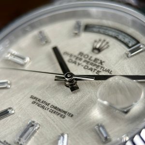 Đồng Hồ Rolex Day-Date Chế Tác Mặt Thiên Thạch Trọng Lượng 186 Grams Nhà Máy QF 40mm (2)