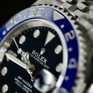 Đồng Hồ Rolex GMT-Master II Chế Tác Viền Gốm Xanh Dây Jubilee Nhà Máy AR 40mm (2)