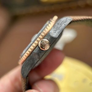 Đồng Hồ Rolex GMT-Master II DiW Chế Tác Vỏ Carbon Mặt Hồng Máy Cơ Thụy Sỹ 40mm (1)