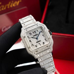 Đồng Hồ Cartier Santos Chế Tác Cọc Số Ả Rập Đính Full Đá Moissanite Hong Kong 39 (2)