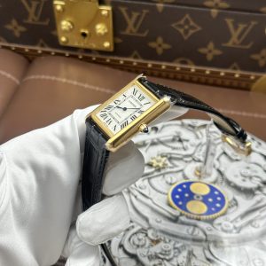 Đồng Hồ Cartier Tank Louis Chế Tác Mặt Trắng Vỏ Mạ Vàng Dây Da Đen 27.8×38 (2)