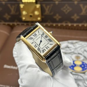 Đồng Hồ Cartier Tank Louis Chế Tác Mặt Trắng Vỏ Mạ Vàng Dây Da Đen 27.8×38 (2)