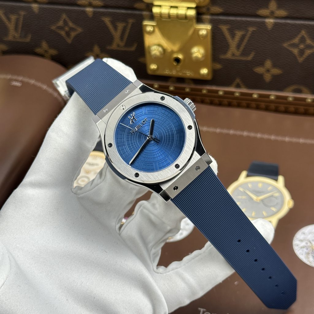 Đồng Hồ Hublot Chế Tác Classic Fusion Titanium Boutique Pisa 1940 Edition Màu Xanh Dương Xưởng JJZ 42mm (2)