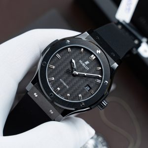 Đồng Hồ Hublot Classic Fusion Chế Tác Mặt Carbon Vỏ Gốm Đen Máy SW300 Thụy Sỹ 42mm (2)