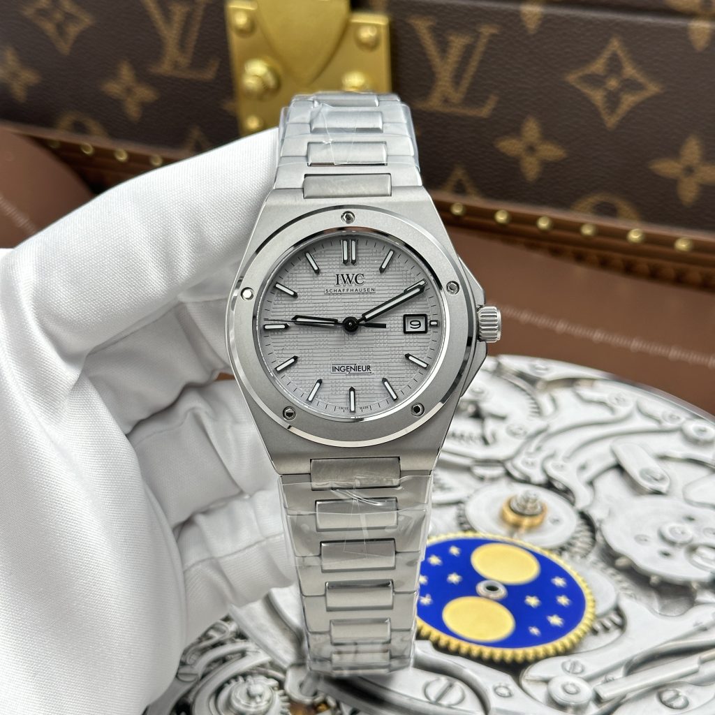 Đồng Hồ IWC Ingenieur Chế Tác Mặt Số Bạc Máy Cơ Thuỵ Sỹ Nhà Máy V7 40mm (2)
