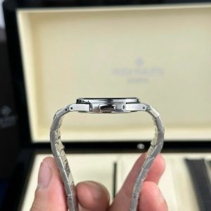 Đồng Hồ Nữ Patek Philippe Nautilus 7010 Rep 11 Mặt Trắng Máy Pin Thụy Sỹ 32mm (2)