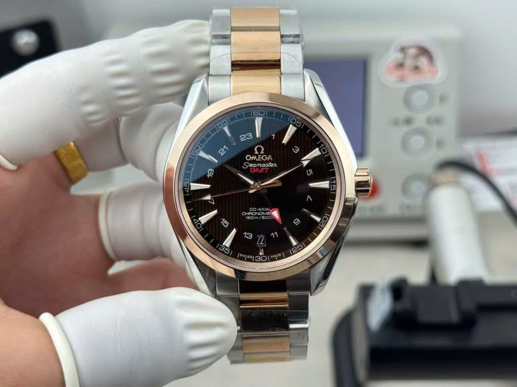 Đồng Hồ Omega Seamaster GMT Replica 11 Mặt Đen Dây Kim Loại Xưởng VS 41 (2)