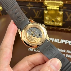 Đồng Hồ Patek Philippe Aquanaut 5167R Tinh Chỉnh Nhà Máy Trọng Lượng 124 Gram Máy Khắc 40mm (2)