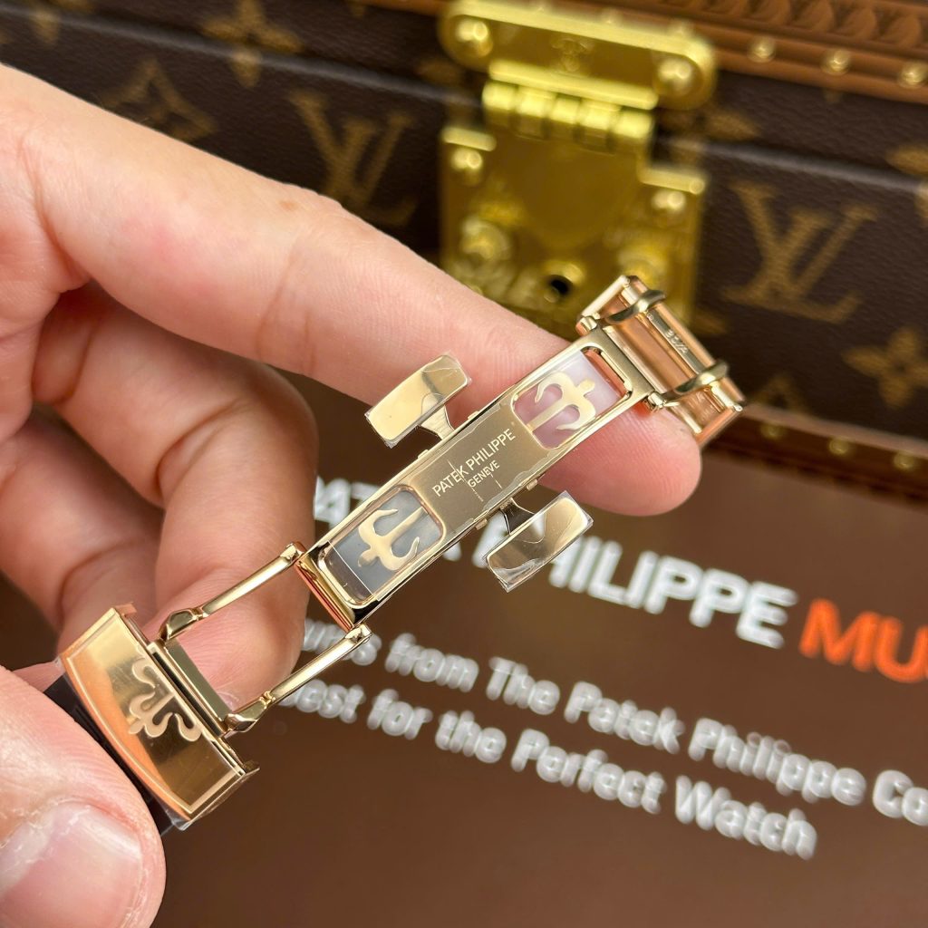 Đồng Hồ Patek Philippe Aquanaut 5167R Tinh Chỉnh Nhà Máy Trọng Lượng 124 Gram Máy Khắc 40mm (2)