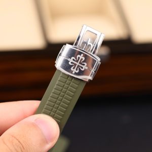 Đồng Hồ Patek Philippe Nautilus 5168 Tinh Chỉnh Nhà Máy Màu Xanh Quân Đội Dây Cao Su 40mm (2)