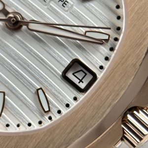 Đồng Hồ Patek Philippe Replica 11 Nautilus 7010 Vỏ Mạ Vàng Hồng Máy Pin 32mm (6)