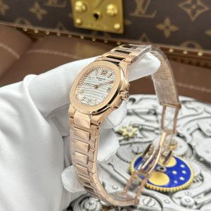 Đồng Hồ Patek Philippe Replica 11 Nautilus 7010 Vỏ Mạ Vàng Hồng Máy Pin 32mm (6)