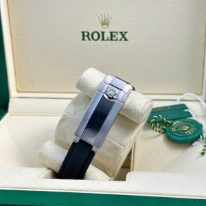 Đồng Hồ Rolex Cosmograph Daytona 126539TBR Chế Tác Mặt Xám Viền Đính Đá Baguette 40mm (2)