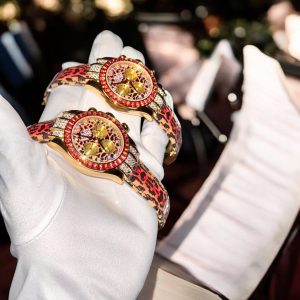 Đồng Hồ Rolex Daytona 116598SACO Leopard Họa Tiết Da Báo Chế Tác Đính Kim Cương Moissanite + Bọc Vàng 18K 40mm (2)