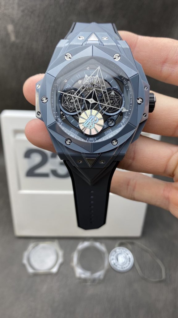 Đồng Hồ Hublot Big Bang Sang Bleu II Replica 11 Vỏ Gốm Màu Xanh Dương Nhà Máy BB 45mm