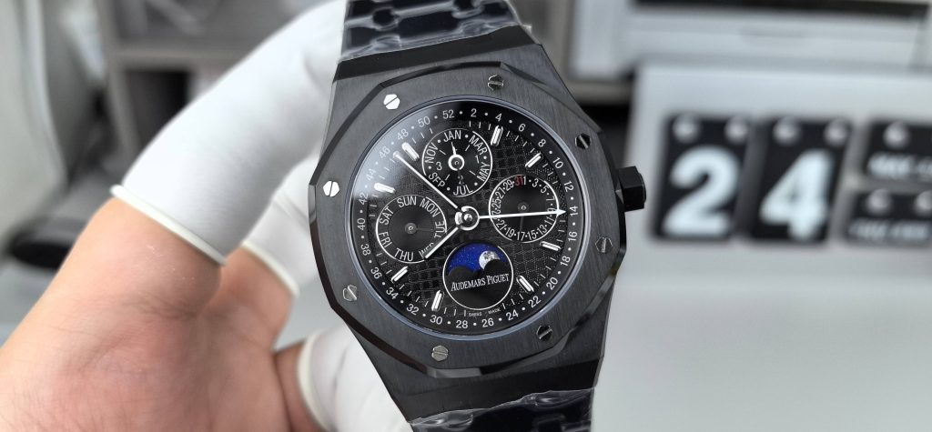 Đồng Hồ Audemars Piguet 26574 Chế Tác Vỏ Gốm Đen Máy Cơ Thuỵ Sỹ 41mm (1)