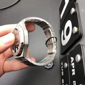 Đồng Hồ Audemars Piguet Royal Oak 15400 Chế Tác Mặt Đen Dây Kim Loại 41mm (2)