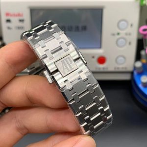 Đồng Hồ Audemars Piguet Royal Oak 15400 Chế Tác Mặt Xanh Dương Dây Kim Loại 41mm (2)