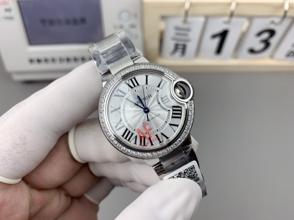 Đồng Hồ Cartier Ballon Bleu Rep 11 Viền Đính Đá Máy Cơ Tự Động Xưởng AF 33mm (2)