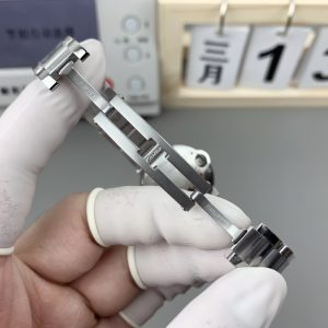 Đồng Hồ Cartier Ballon Bleu Rep 11 Viền Đính Đá Máy Cơ Tự Động Xưởng AF 33mm (2)