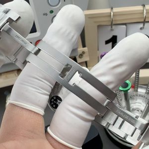 Đồng Hồ Cartier Ballon Bleu Replica 11 Nữ Mặt Xanh Băng Xưởng AF 33mm (2)