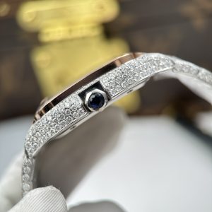 Đồng Hồ Cartier Santos Nam Rep Cao Cấp Nhà Máy Đính Full Moissanite HongKong Mặt Vàng Hồng 39 (2)