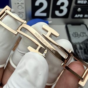 Đồng Hồ Nữ Patek Philippe Nautilus 7118-1300R Replica Cao Cấp Nhất 35 (1)