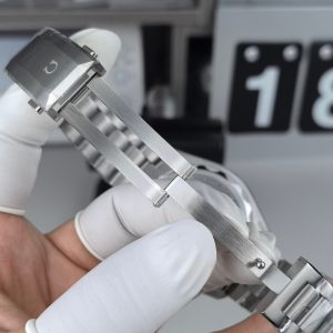 Đồng Hồ Omega Seamaster Planet Ocean 6000M Ultra Deep Replica Cao Cấp Nhà Máy VS 45 (2)