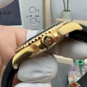 Đồng Hồ Rolex Yacht-Master 226658 Replica 11 Mặt Đen Vỏ Mạ Vàng Nhà Máy VS 42mm (2)