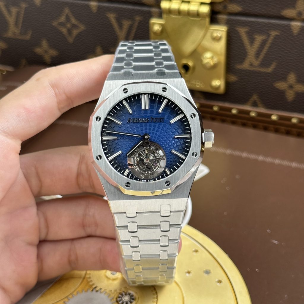Is Buying Replica Watches Legal? How to Identify High-Quality Replica Watches – Expert Guide (2026) by LA LUXURY