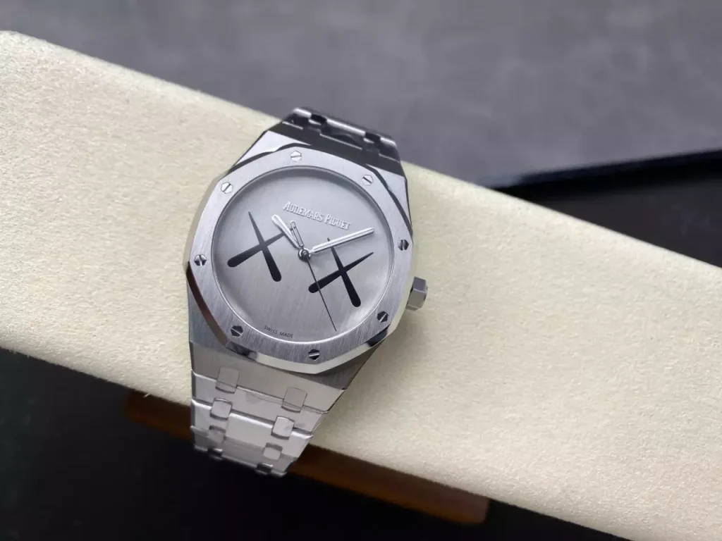 Replica Watches vs Super Clone Watches – What’s the Real Difference (1)