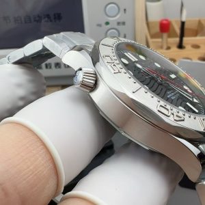 Đồng Hồ Nam Omega Seamaster Diver 300M Replica 11 Mặt Đen Dây Kim Loại 42mm (1)