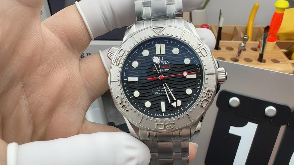 Đồng Hồ Nam Omega Seamaster Diver 300M Replica 11 Mặt Đen Dây Kim Loại 42mm (1)