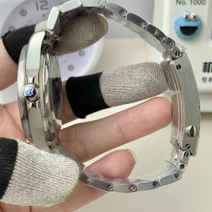 Đồng Hồ Omega Seamaster 300M Replica Cao Cấp Mặt Trắng Viền Xanh Dương Xưởng VS 42mm (1)