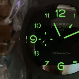 Đồng Hồ Panerai Luminor 1950 3 Days GMT PAM00438 Replica 11 Vỏ Gốm Dây Cao Su 44mm (2)